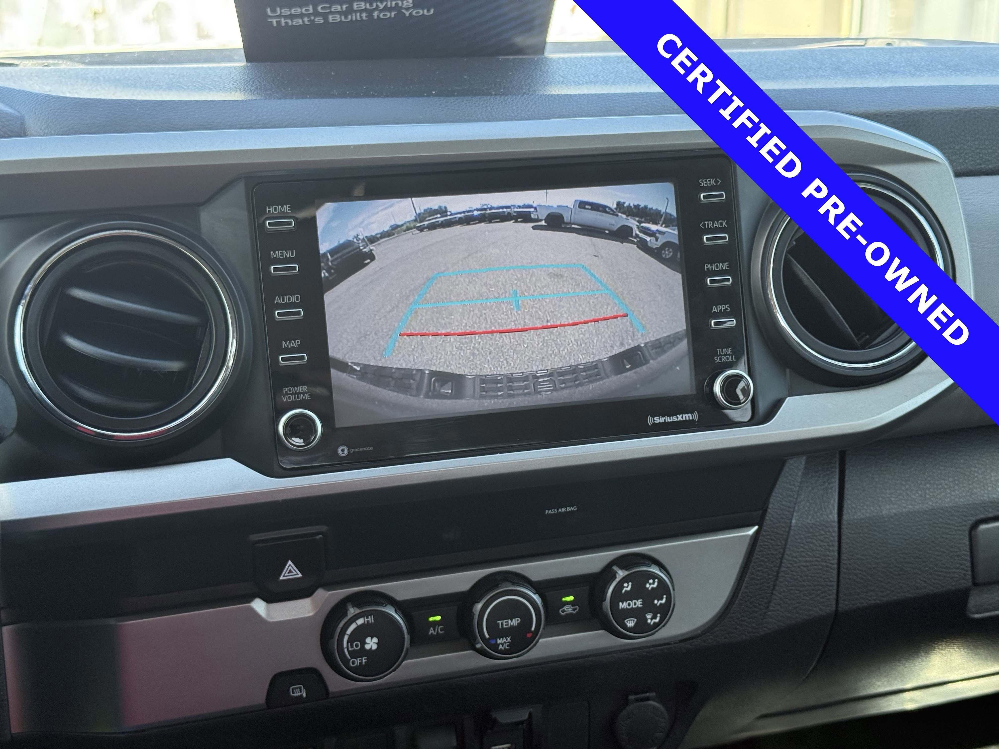 Used 2020 Toyota Tacoma SR5 image 32
