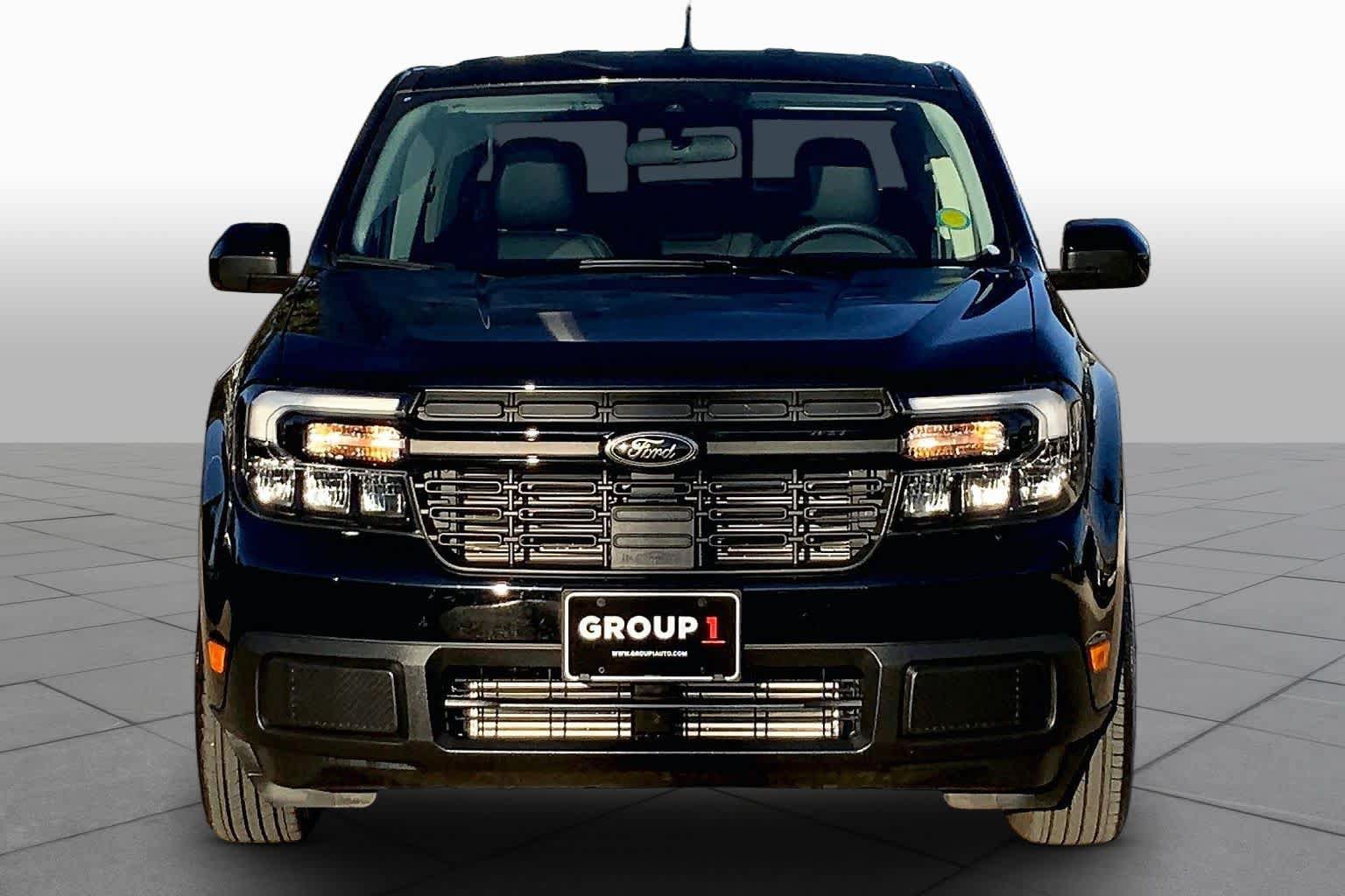 Certified 2024 Ford Maverick Lariat w/ Black Appearance Package AWD/4WD image 4