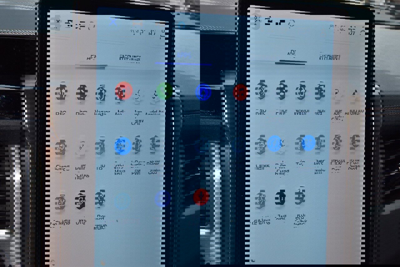 Certified 2023 Ford F150 Lightning Lariat w/ Equipment Group 511A High image 29