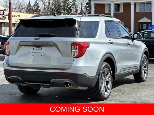 Certified 2023 Ford Explorer XLT w/ Equipment Group 202A image 3