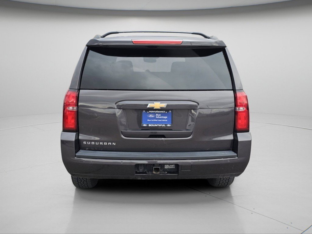 Used 2017 Chevrolet Suburban LS image 20