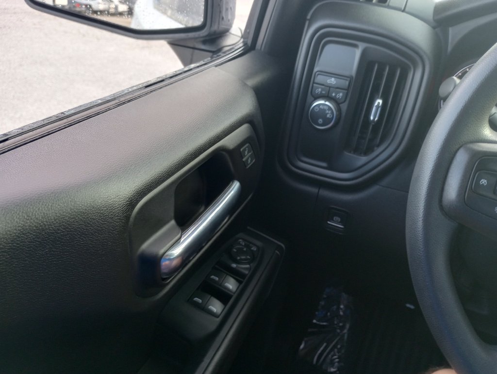Used 2022 Chevrolet Silverado 1500 Custom RWD image 23