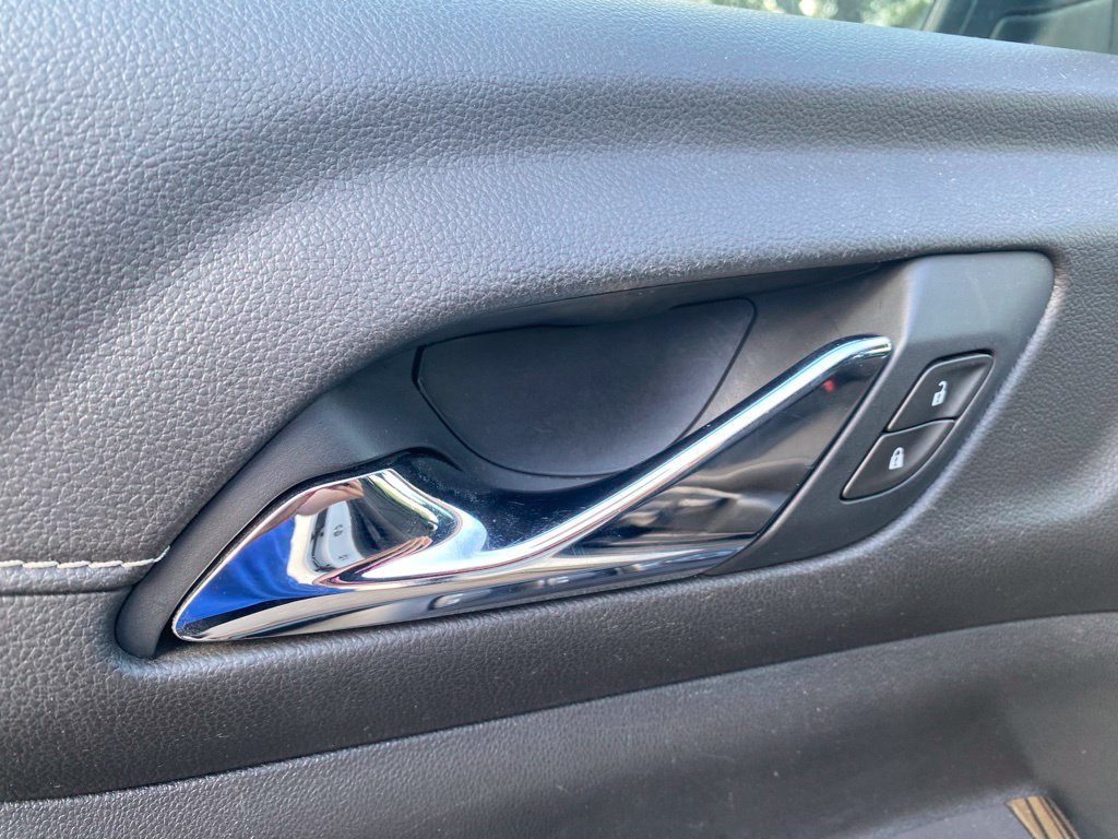 Used 2019 GMC Acadia SLE FWD image 11