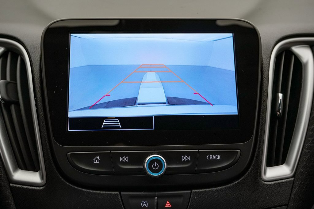 Used 2024 Chevrolet Malibu LT image 16