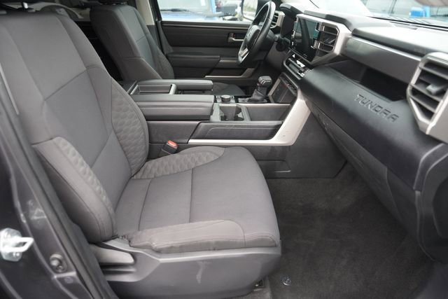 Used 2022 Toyota Tundra SR5 w/ TRD Off-Road Package AWD/4WD image 18