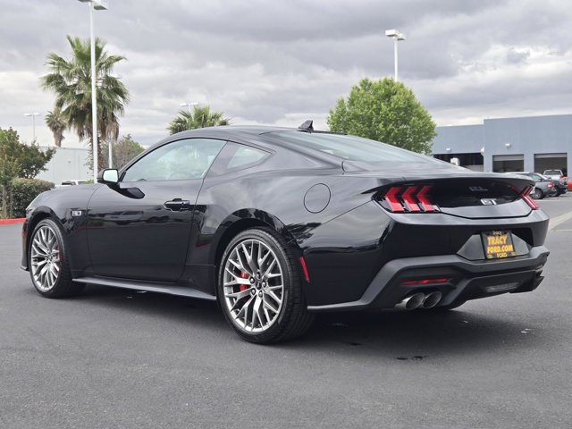 Certified 2025 Ford Mustang GT Premium RWD image 6