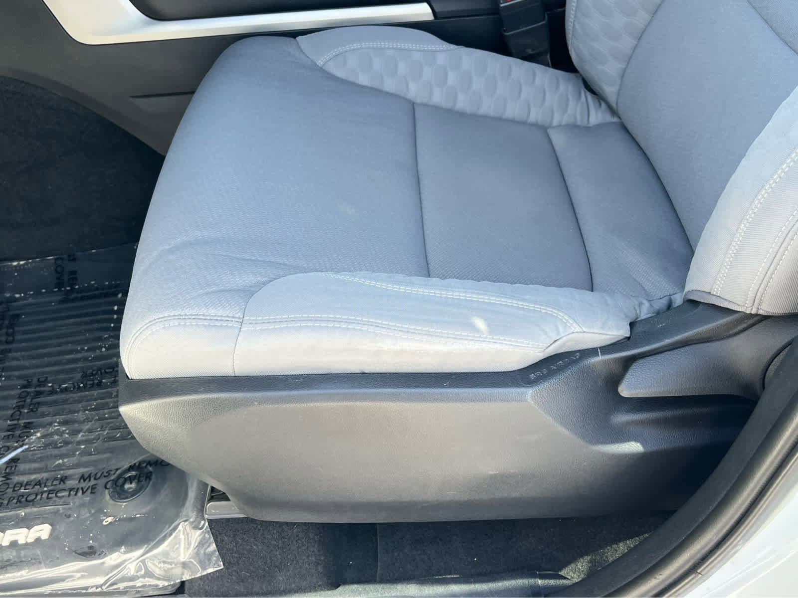 Used 2022 Toyota Tundra SR5 w/ SR5 Convenience Package image 30