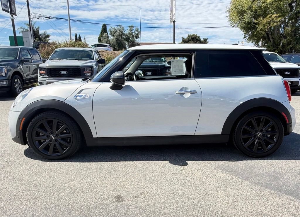 Used 2018 MINI Cooper S FWD image 5
