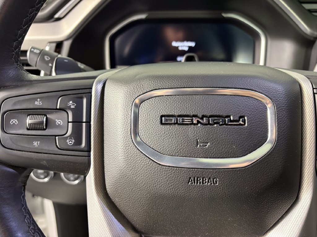 Used 2023 GMC Sierra 1500 Denali AWD/4WD image 23