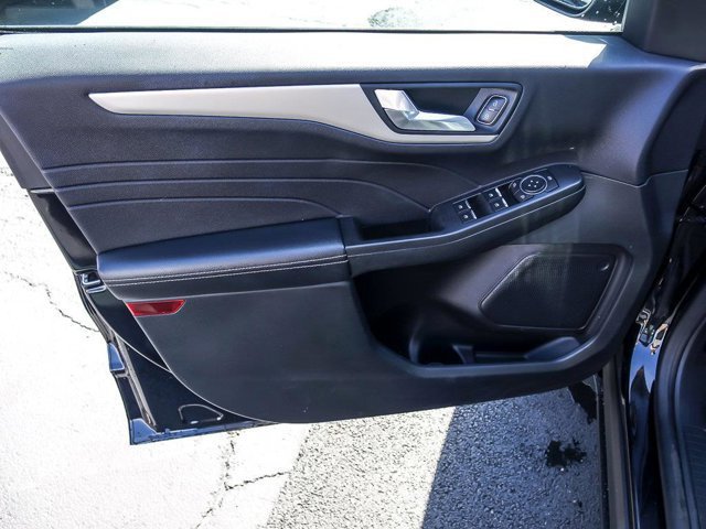 Certified 2021 Ford Escape SEL image 24