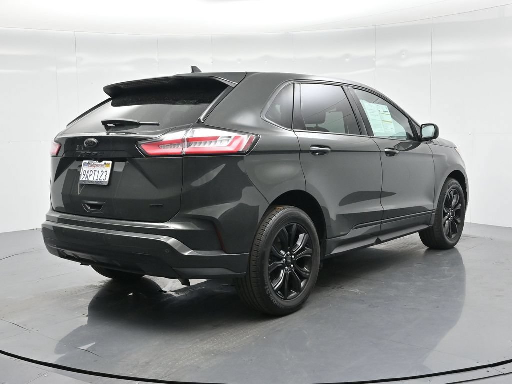 Certified 2022 Ford Edge SE w/ Black Appearance Package AWD/4WD image 27