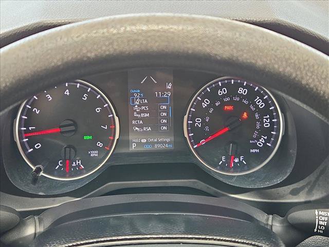 Used 2021 Toyota RAV4 XLE AWD/4WD image 11