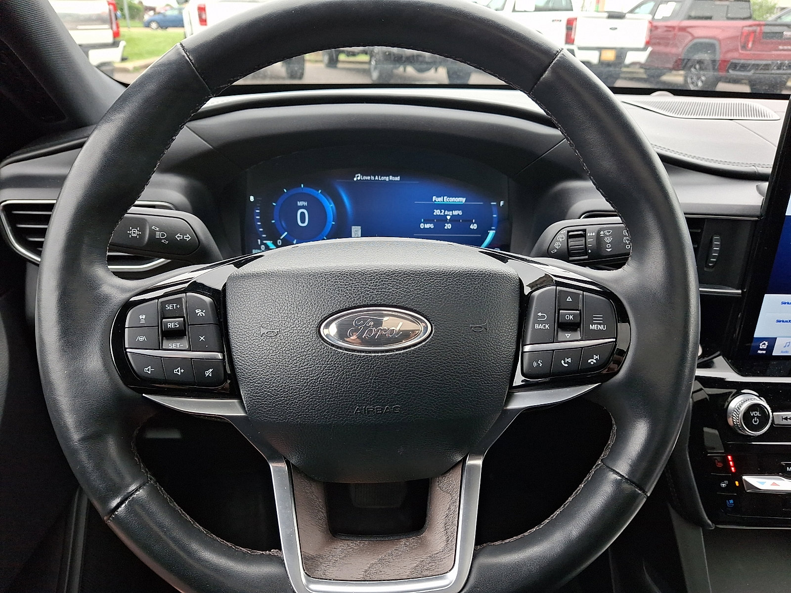 Certified 2023 Ford Explorer Platinum w/ Technology Package AWD/4WD image 28