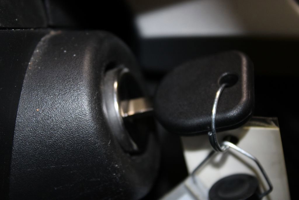 Used 2024 Chevrolet Trax RS w/ Driver Confidence Package image 39