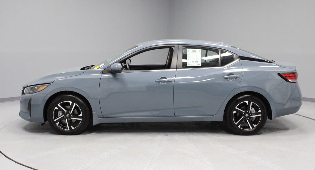 Used 2025 Nissan Sentra SV w/ Trunk Package FWD image 7