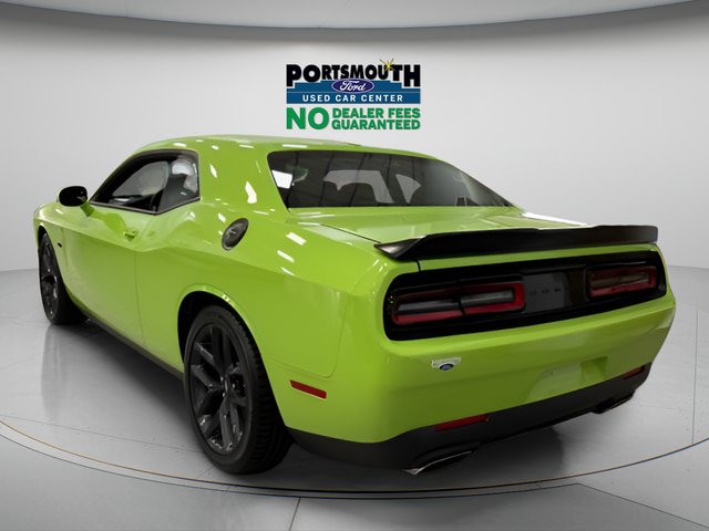 Used 2023 Dodge Challenger R/T w/ Blacktop Package RWD image 29