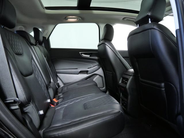 Certified 2024 Ford Edge Titanium w/ Equipment Group 301A AWD/4WD image 13