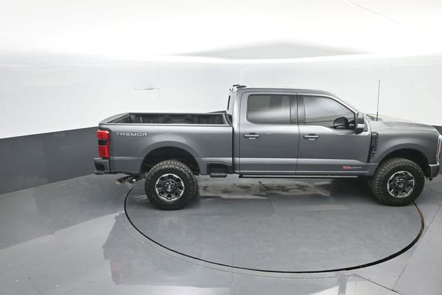 Certified 2024 Ford F350 Lariat w/ Tremor Off-Road Package AWD/4WD image 32