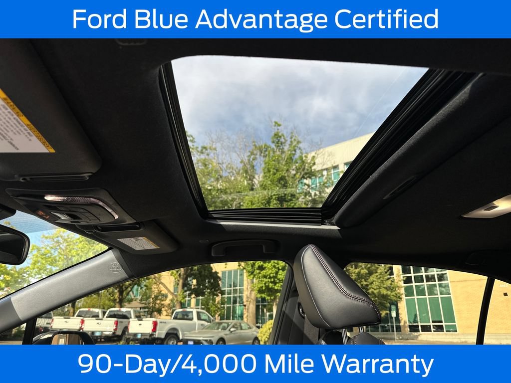 Used 2024 Toyota Corolla XSE FWD image 16