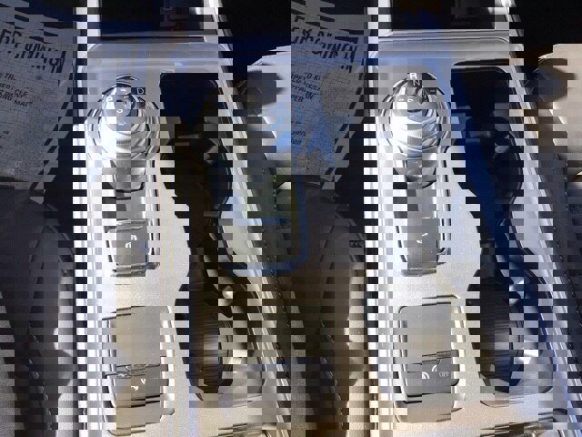 Certified 2024 Ford Edge SEL w/ Convenience Package image 17