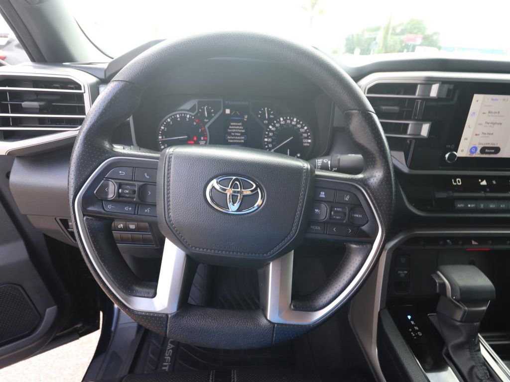 Used 2025 Toyota Tundra SR5 AWD/4WD image 19