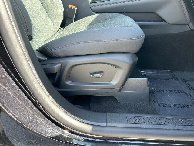 Certified 2025 Ford Explorer Active RWD image 40