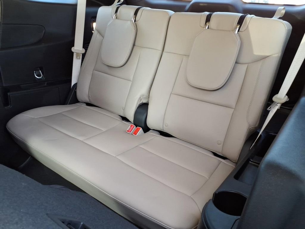 Certified 2023 Ford Explorer XLT w/ Equipment Group 202A image 11