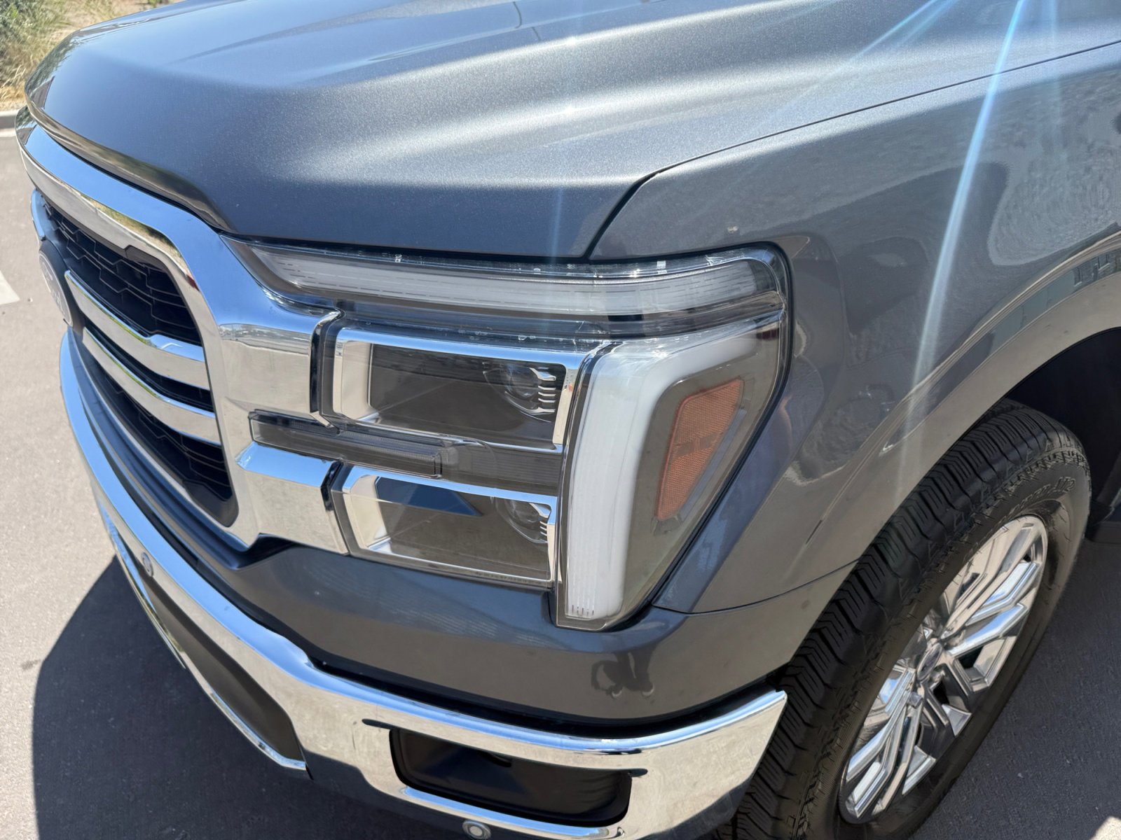 Certified 2025 Ford F150 Lariat w/ Equipment Group 501A Mid AWD/4WD image 9