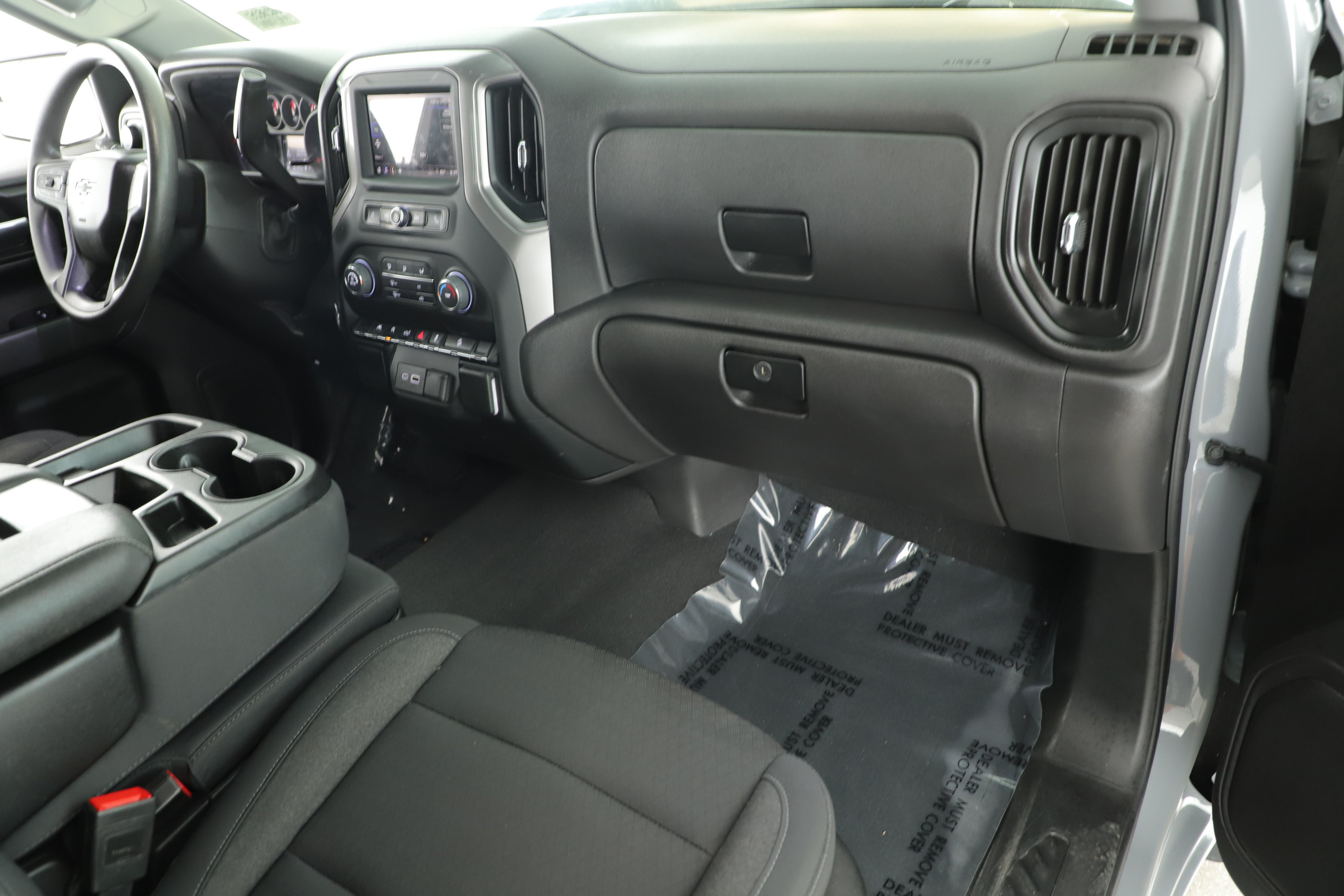Used 2024 Chevrolet Silverado 1500 Custom Trail Boss w/ LPO, Dark Essentials Package AWD/4WD image 17