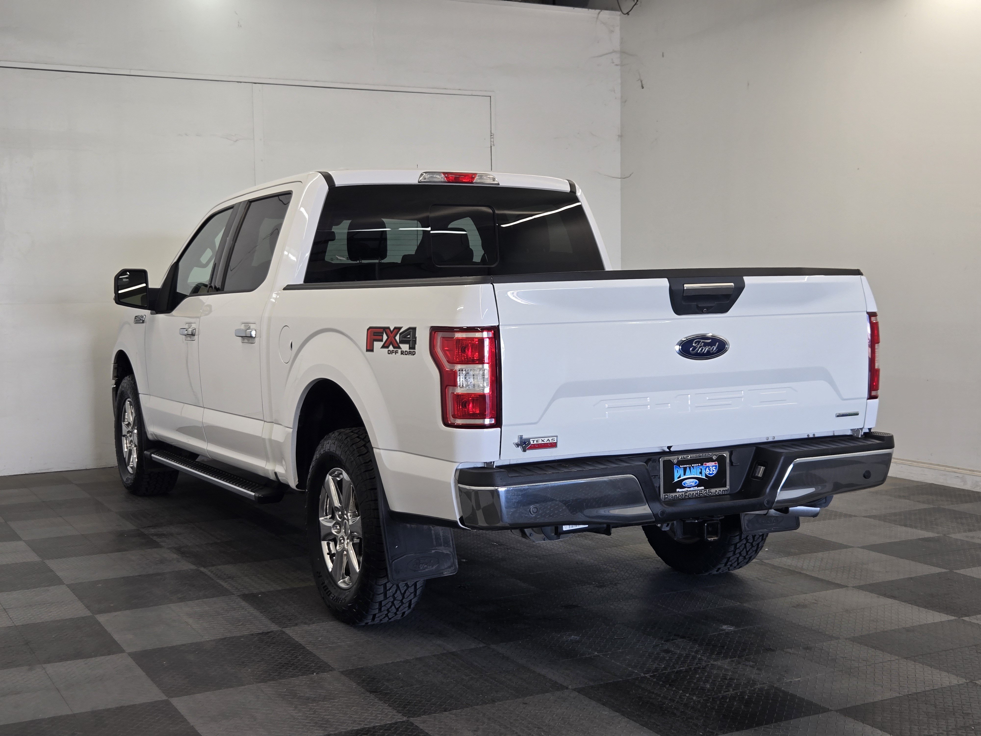 Certified 2020 Ford F150 XLT w/ Equipment Group 302A Luxury AWD/4WD image 5