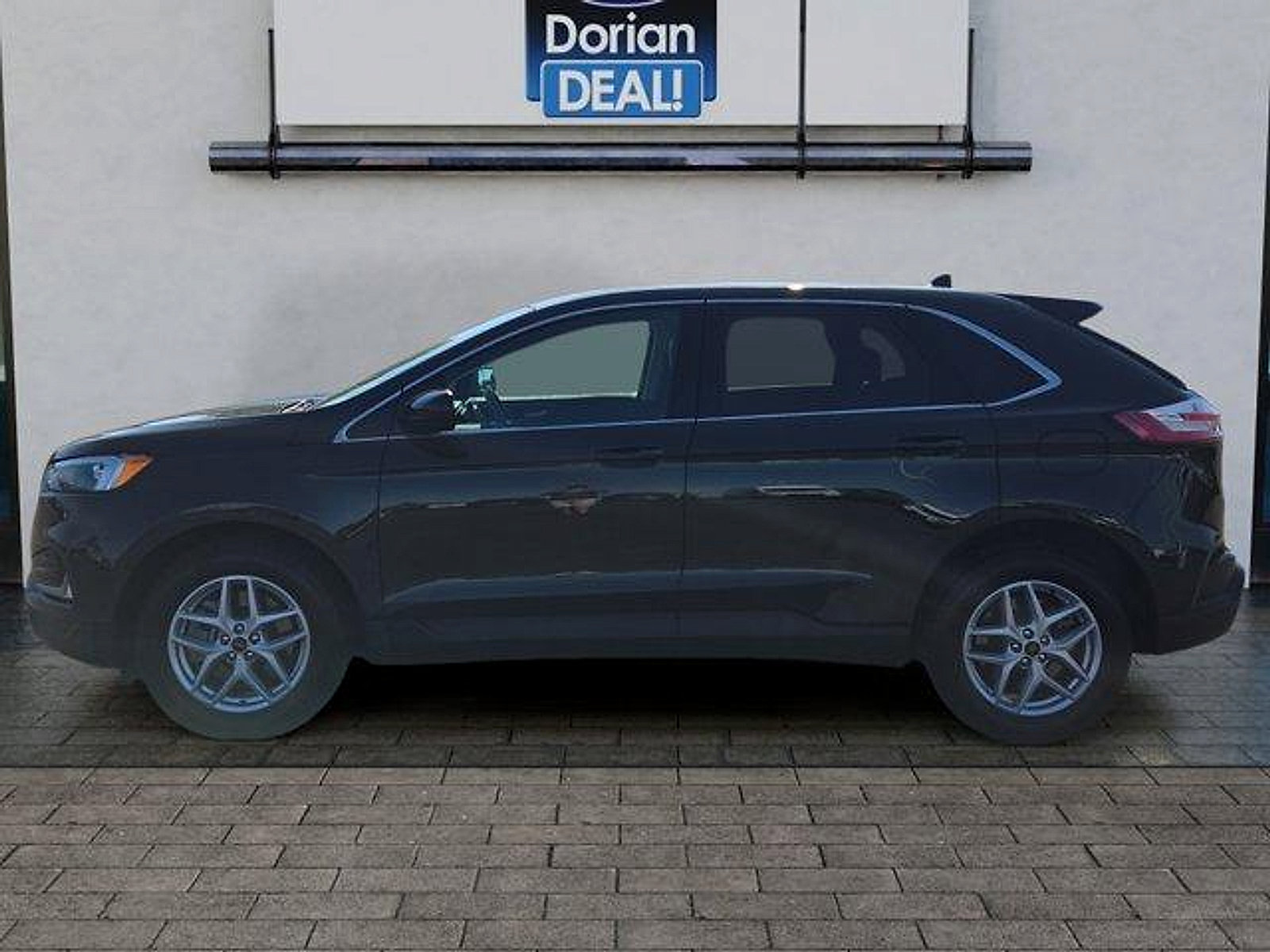 Certified 2024 Ford Edge SEL w/ Convenience Package AWD/4WD image 6