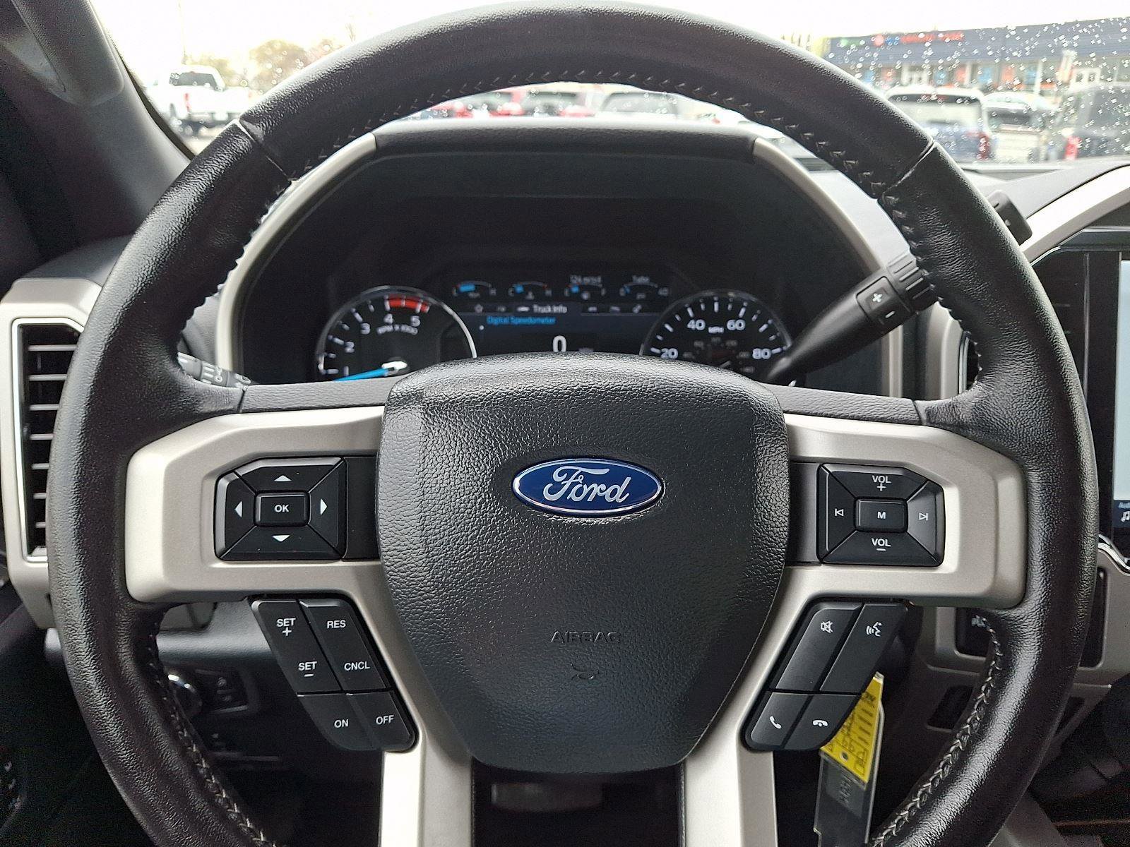 Certified 2022 Ford F350 Lariat w/ Lariat Value Package AWD/4WD image 18