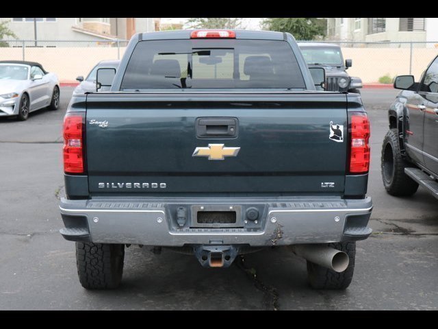 Used 2019 Chevrolet Silverado 2500 LTZ w/ Duramax Plus Package image 7
