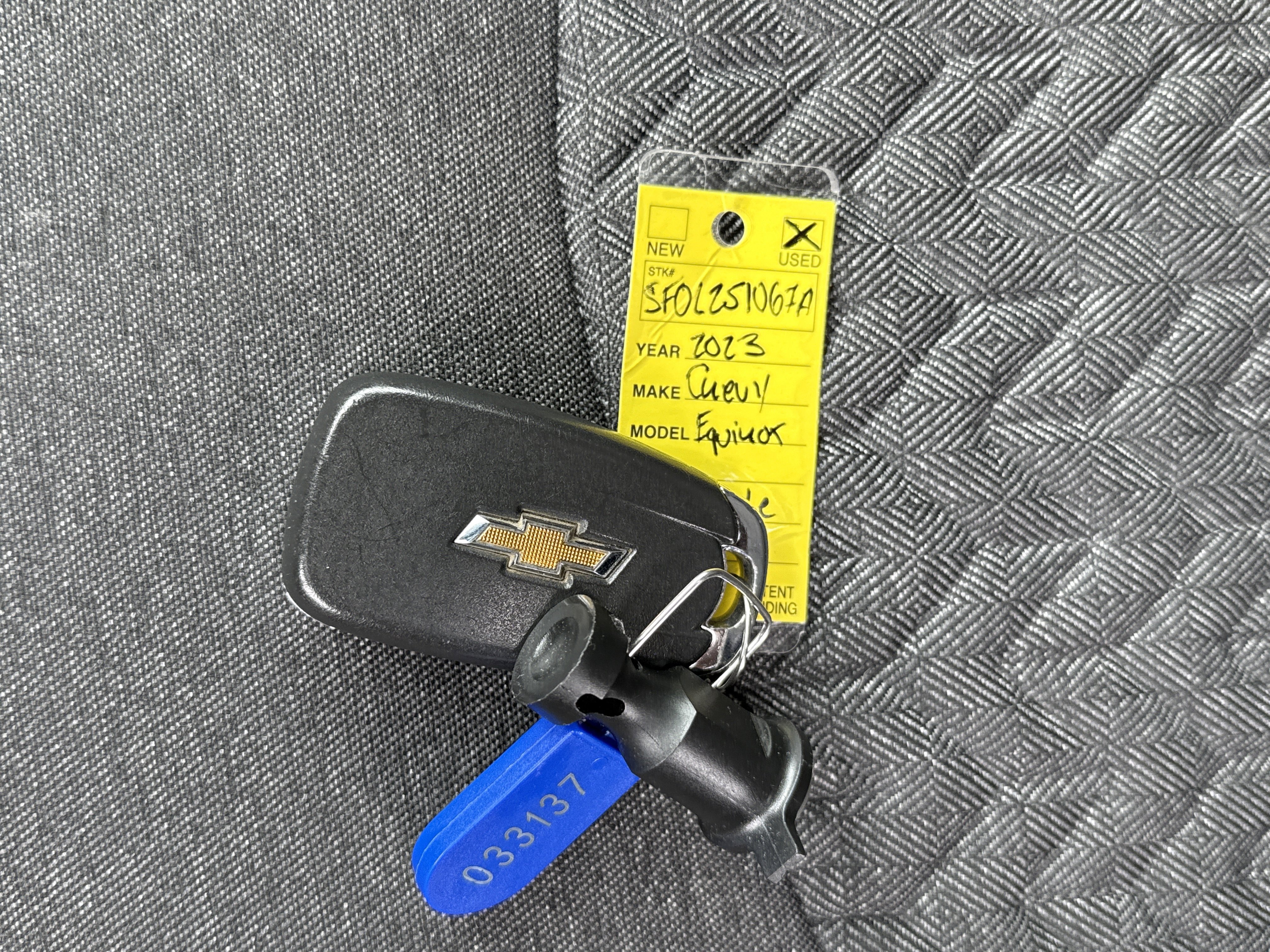 Used 2023 Chevrolet Equinox LT w/ LPO, Floor Liner Package image 30