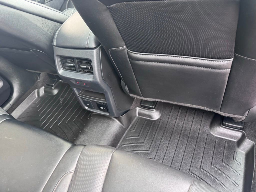 Certified 2019 Ford Edge Titanium w/ Equipment Group 301A image 19