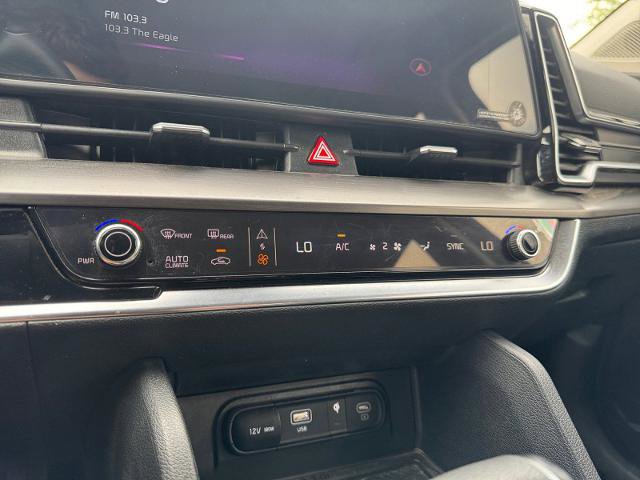 Used 2025 Kia Sportage EX w/ Premium Package FWD image 26