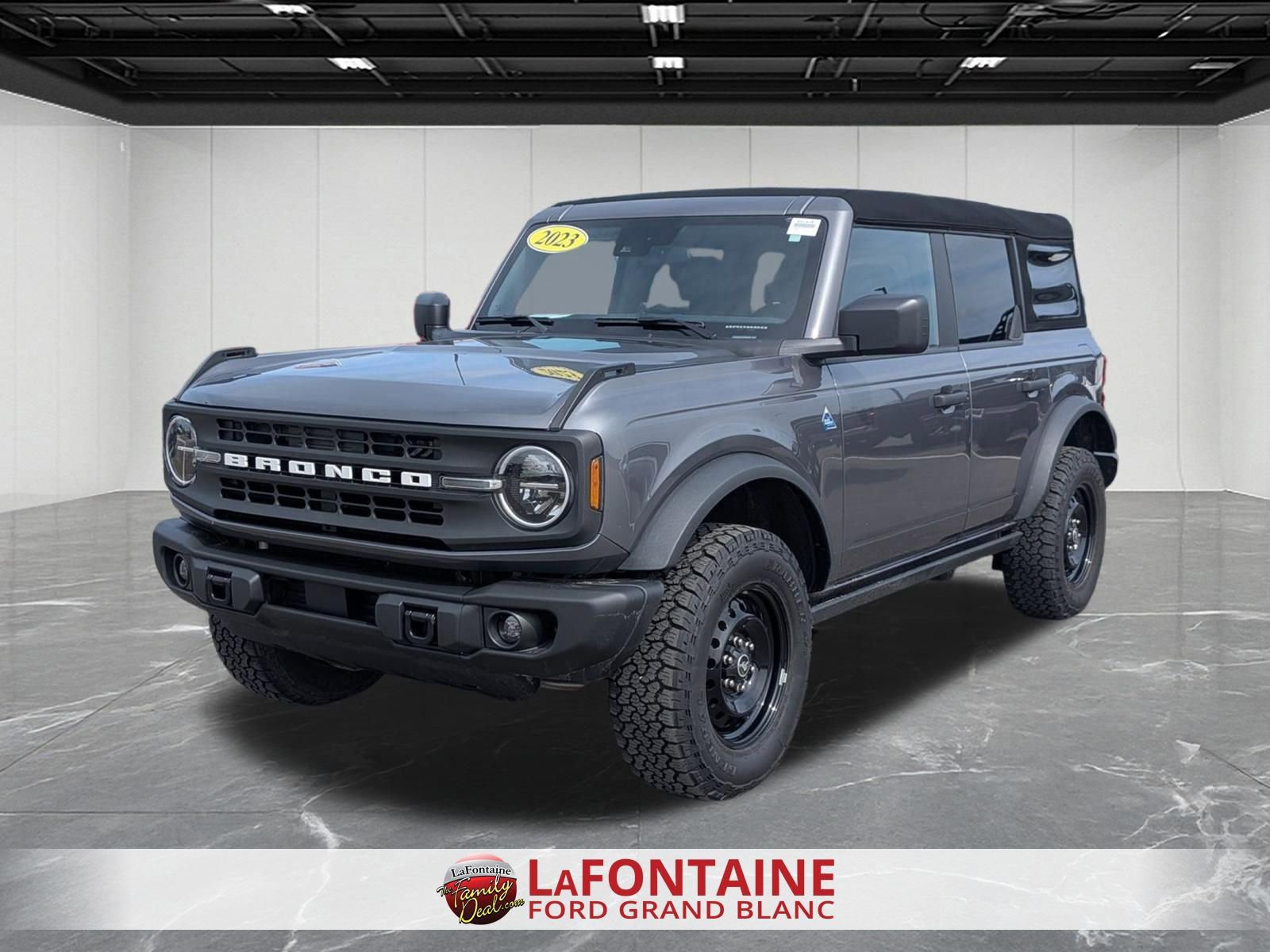 Certified 2023 Ford Bronco 4-Door AWD/4WD image 1