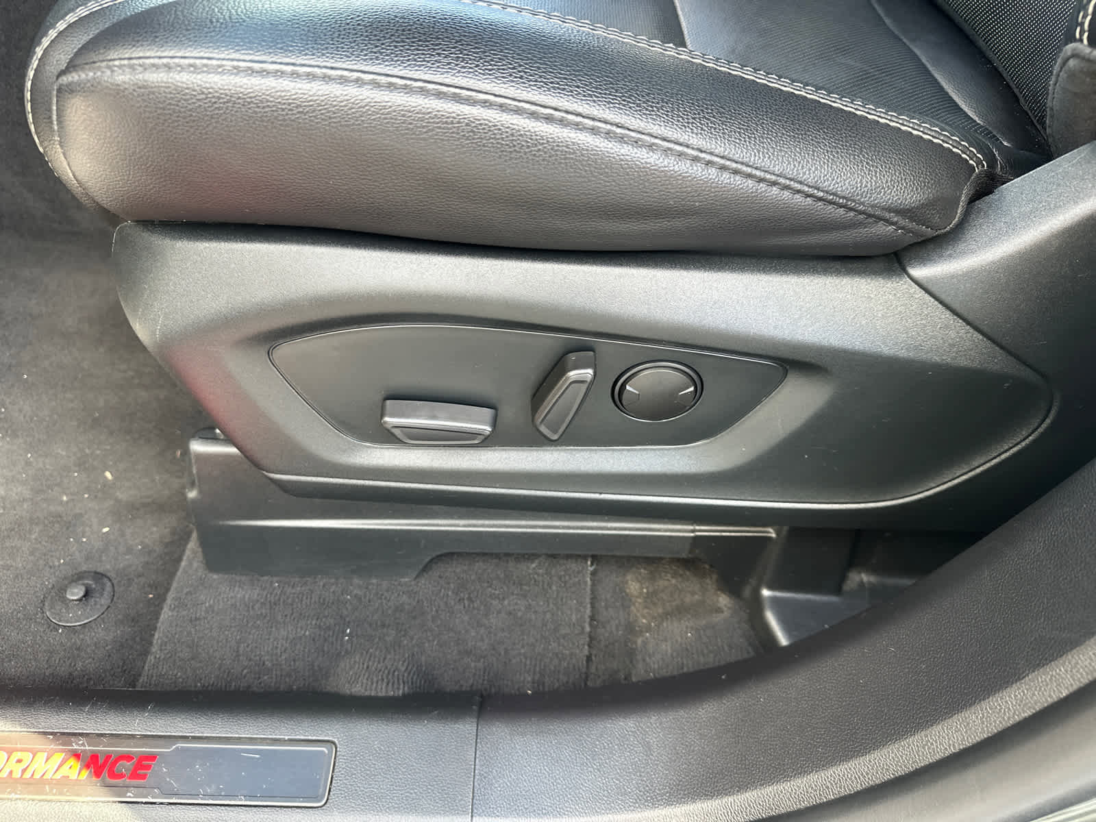 Certified 2022 Ford Explorer ST w/ Equipment Group 401A image 28