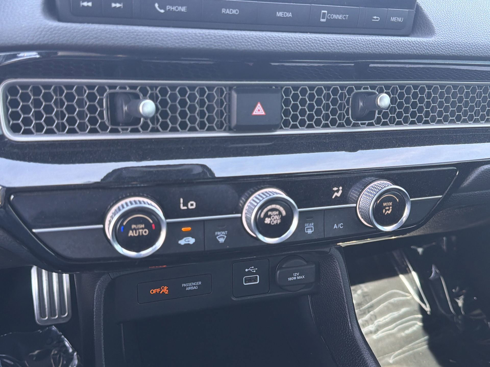 Used 2023 Honda Civic Sport image 6