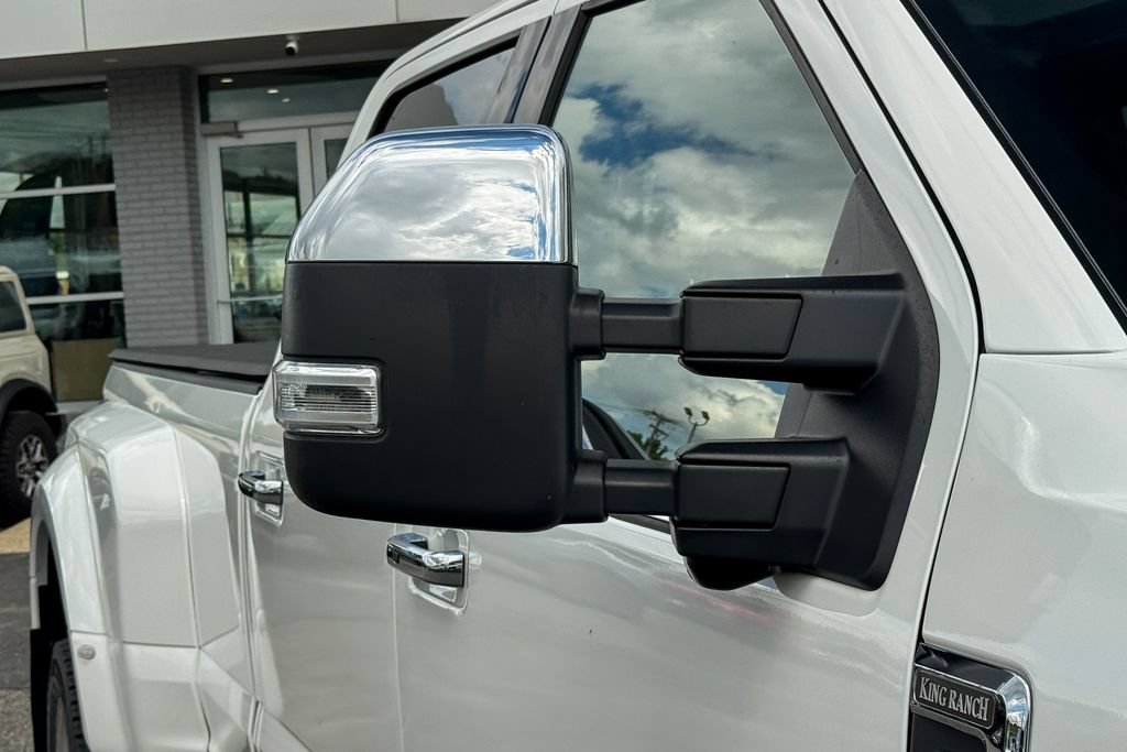 Certified 2022 Ford F450 King Ranch w/ King Ranch Ultimate Package AWD/4WD image 11