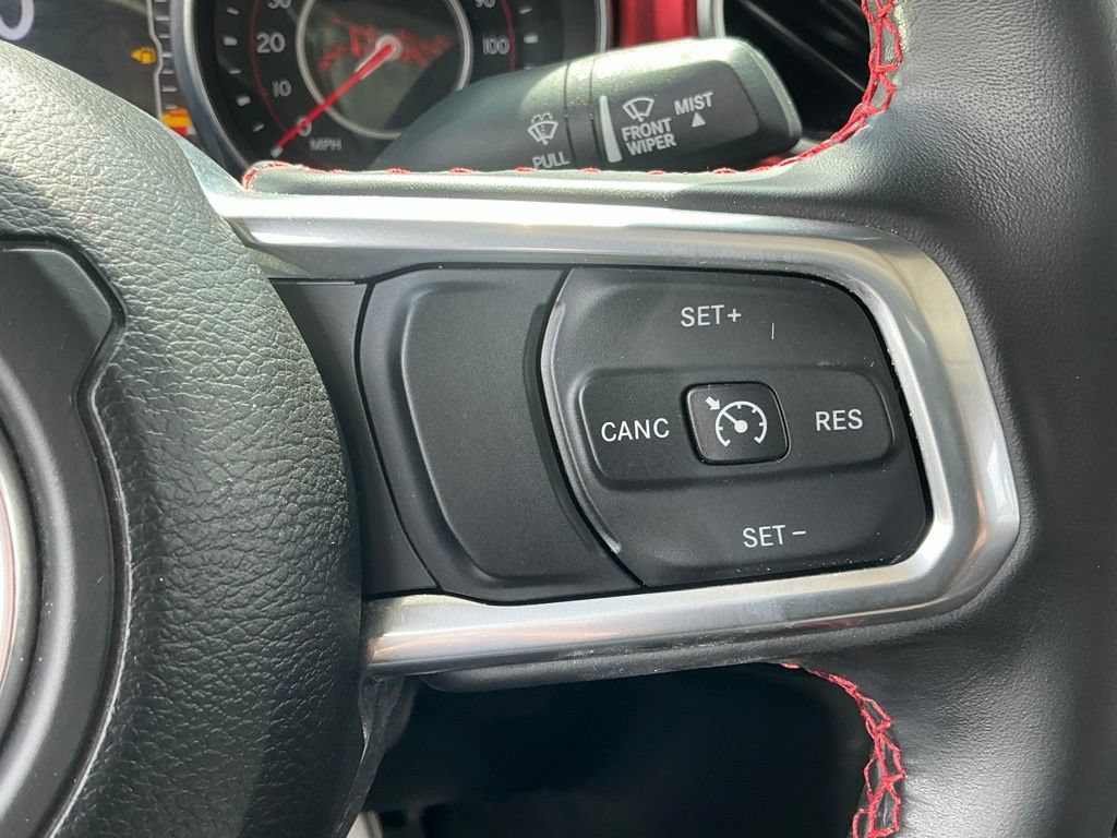 Used 2022 Jeep Gladiator Rubicon w/ Cold Weather Group AWD/4WD image 31