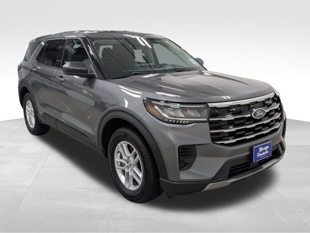 Certified 2026 Ford Explorer Active AWD/4WD image 17