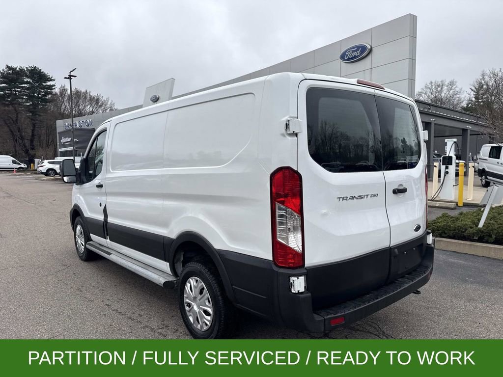 Certified 2023 Ford Transit 250 Low Roof w/ Exterior Upgrade Package RWD image 3