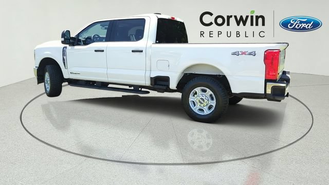 Certified 2025 Ford F250 XLT AWD/4WD image 3