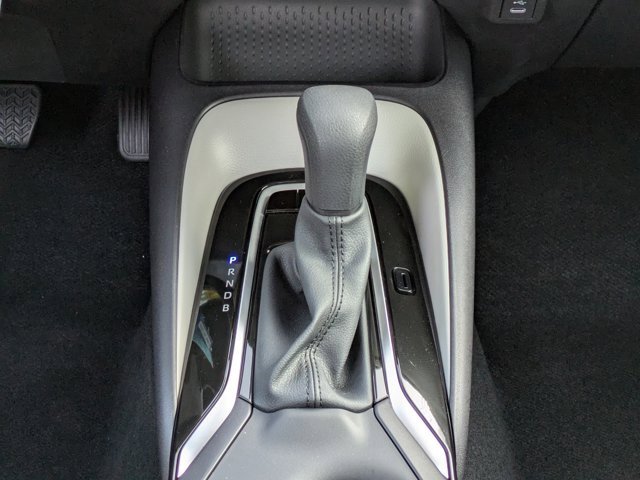 Used 2025 Toyota Corolla LE image 16