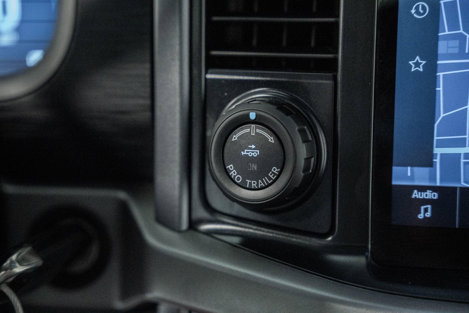 Certified 2024 Ford F150 XLT w/ Tow/Haul Package image 32