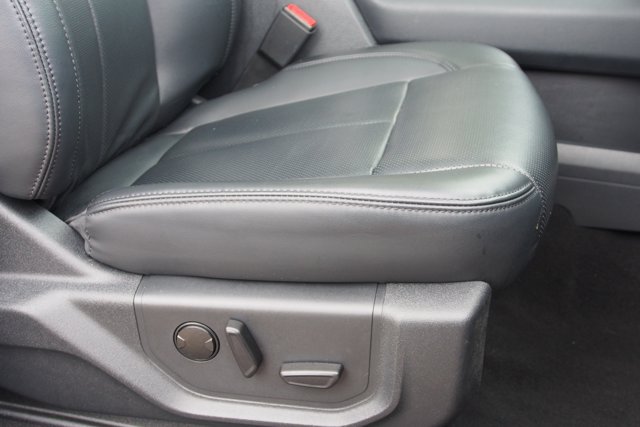 Certified 2024 Ford Expedition XLT RWD image 12