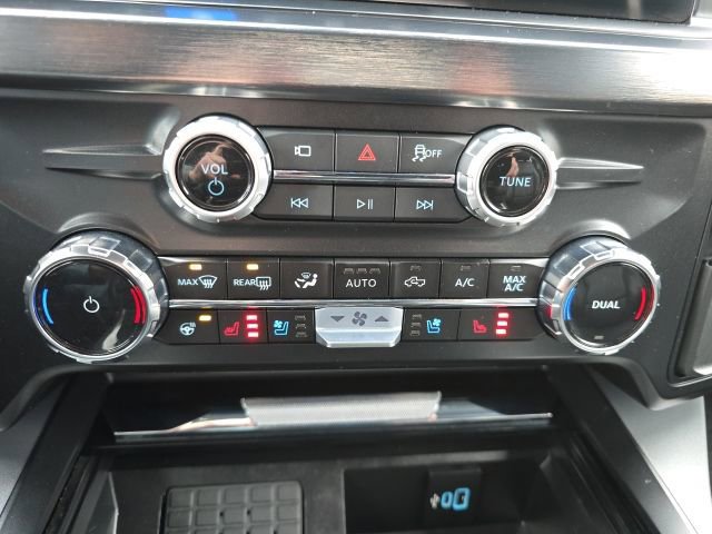 Certified 2025 Ford F350 Lariat image 19