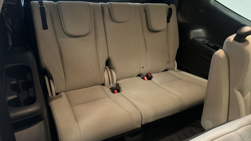 Used 2024 Subaru Ascent Premium w/ Convenience Package image 31