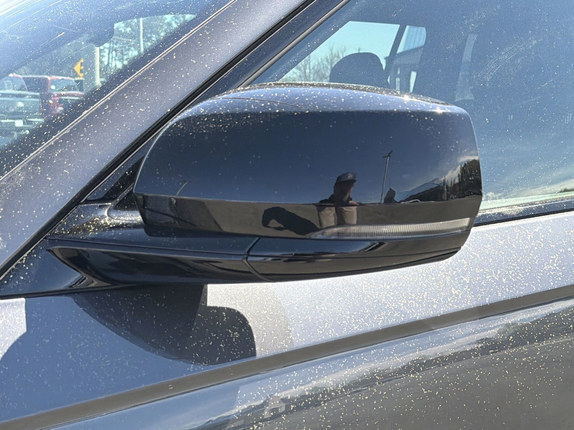 Used 2025 Jeep Grand Cherokee Altitude image 32